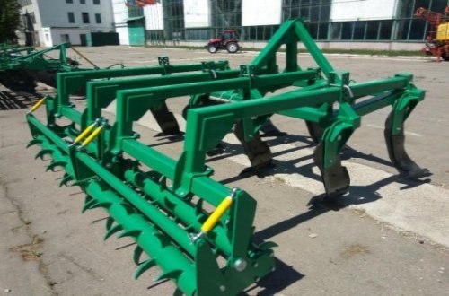 Глубокорыхлитель типа ГР-4,3