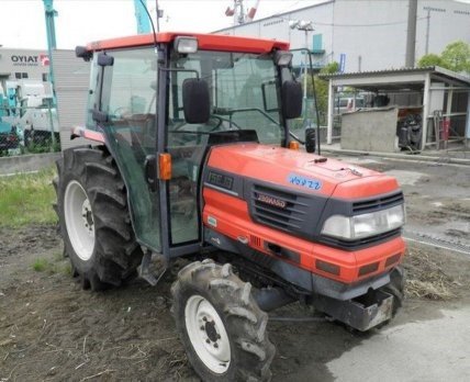 Мінітрактор KUBOTA GL 321 Cab