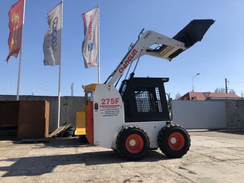 Погрузчик с бортовым поворотом Changlin 275F