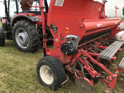 Трактор YTO ELX 1054