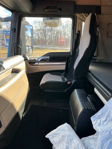Тягач MAN TGX (2017)